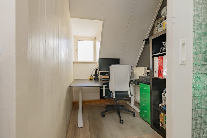 Photo 39 of Stuyvesantstraat 100