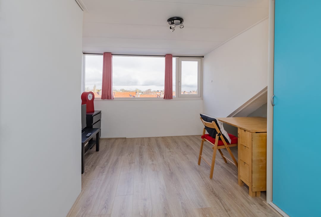 Photo 43 of Stuyvesantstraat 100