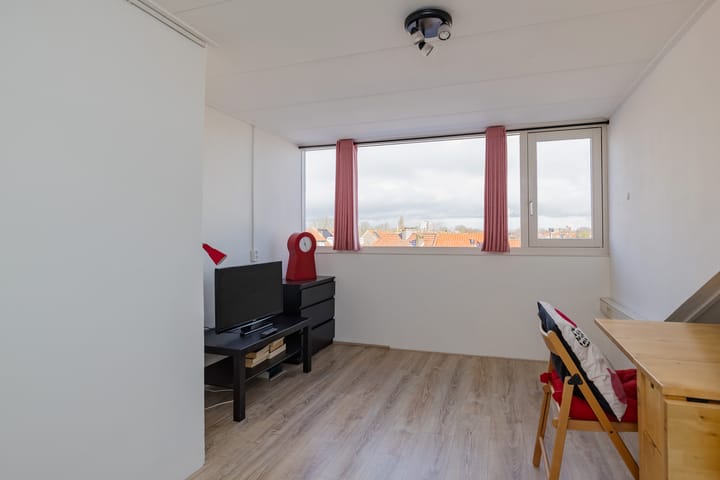 Photo 44 of Stuyvesantstraat 100