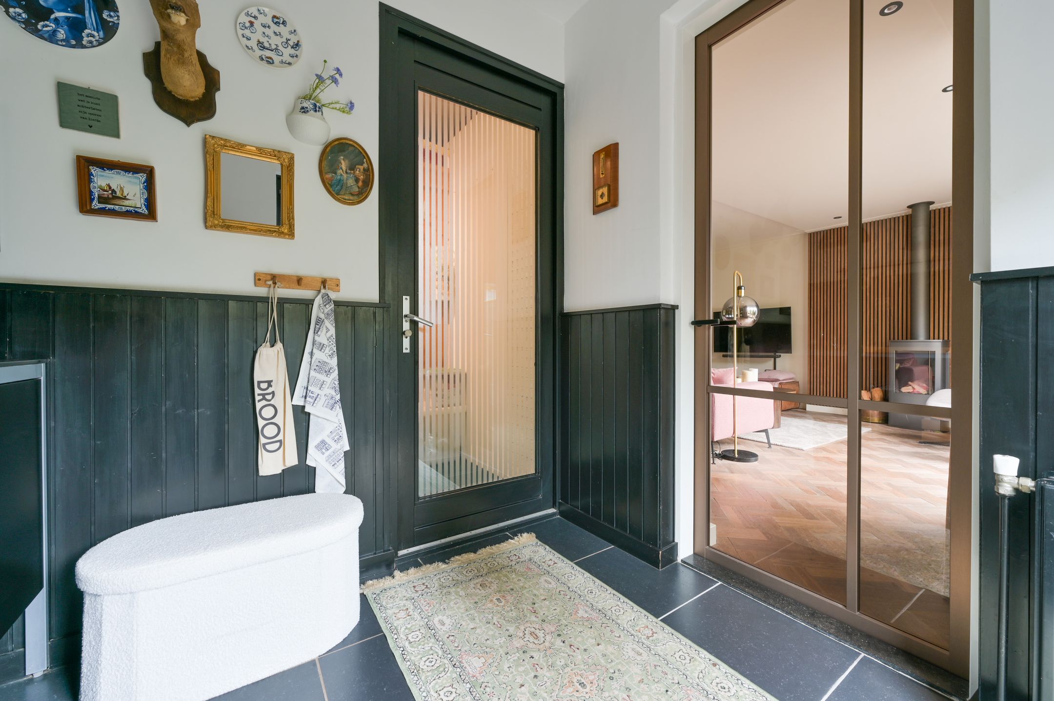 Foto 21 van Mennestraat 54