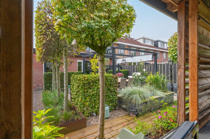 Foto 42 van Mennestraat 54