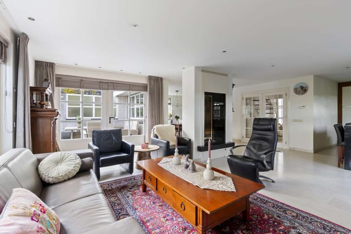 Foto 8 van James Cookstraat 7