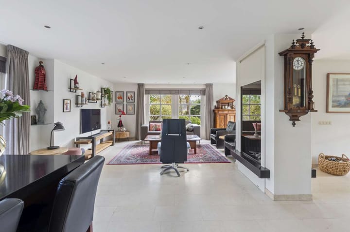 Foto 10 van James Cookstraat 7