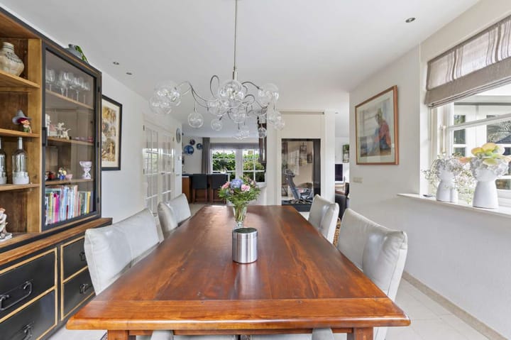 Foto 12 van James Cookstraat 7