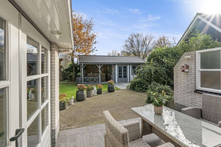 Foto 35 van James Cookstraat 7