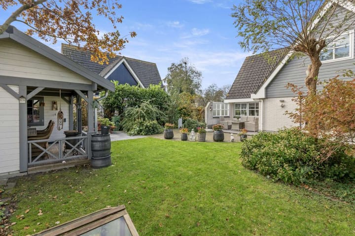 Foto 36 van James Cookstraat 7