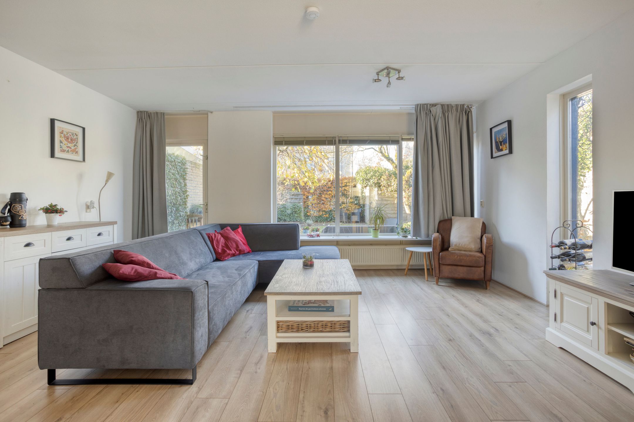 Photo 3 of van Hoornlaan 44