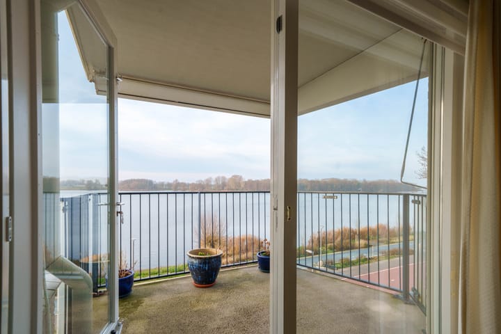 Foto 23 van Fellinilaan 358