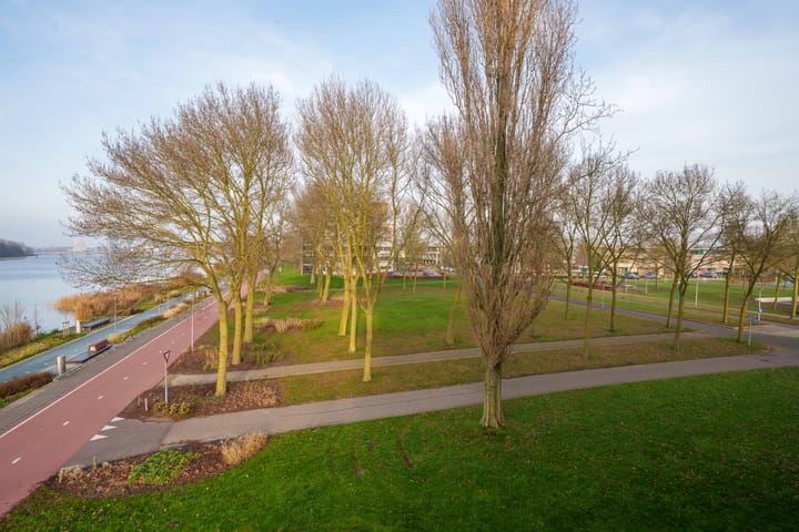 Foto 30 van Fellinilaan 358