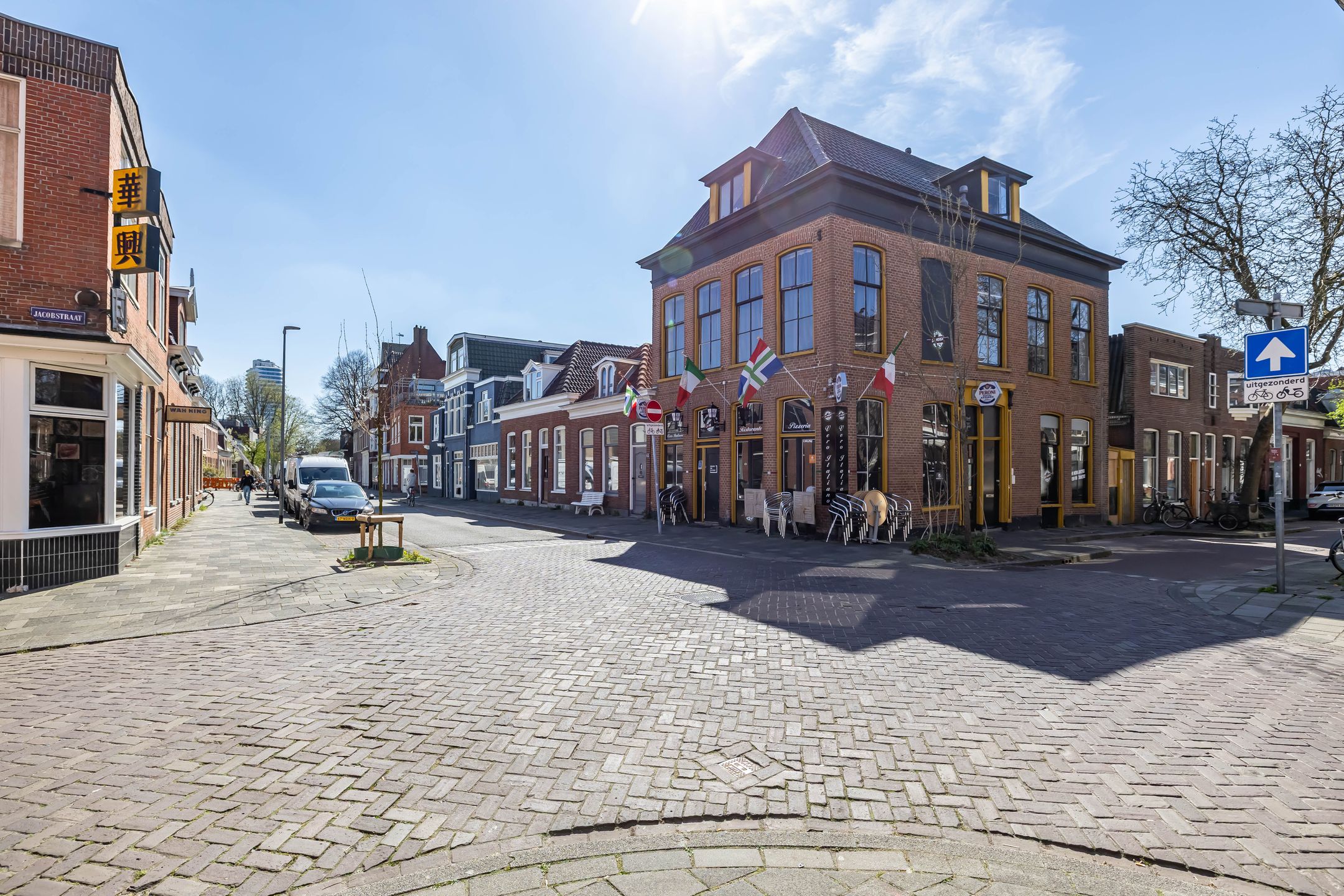 Photo 33 of Jacobstraat 8