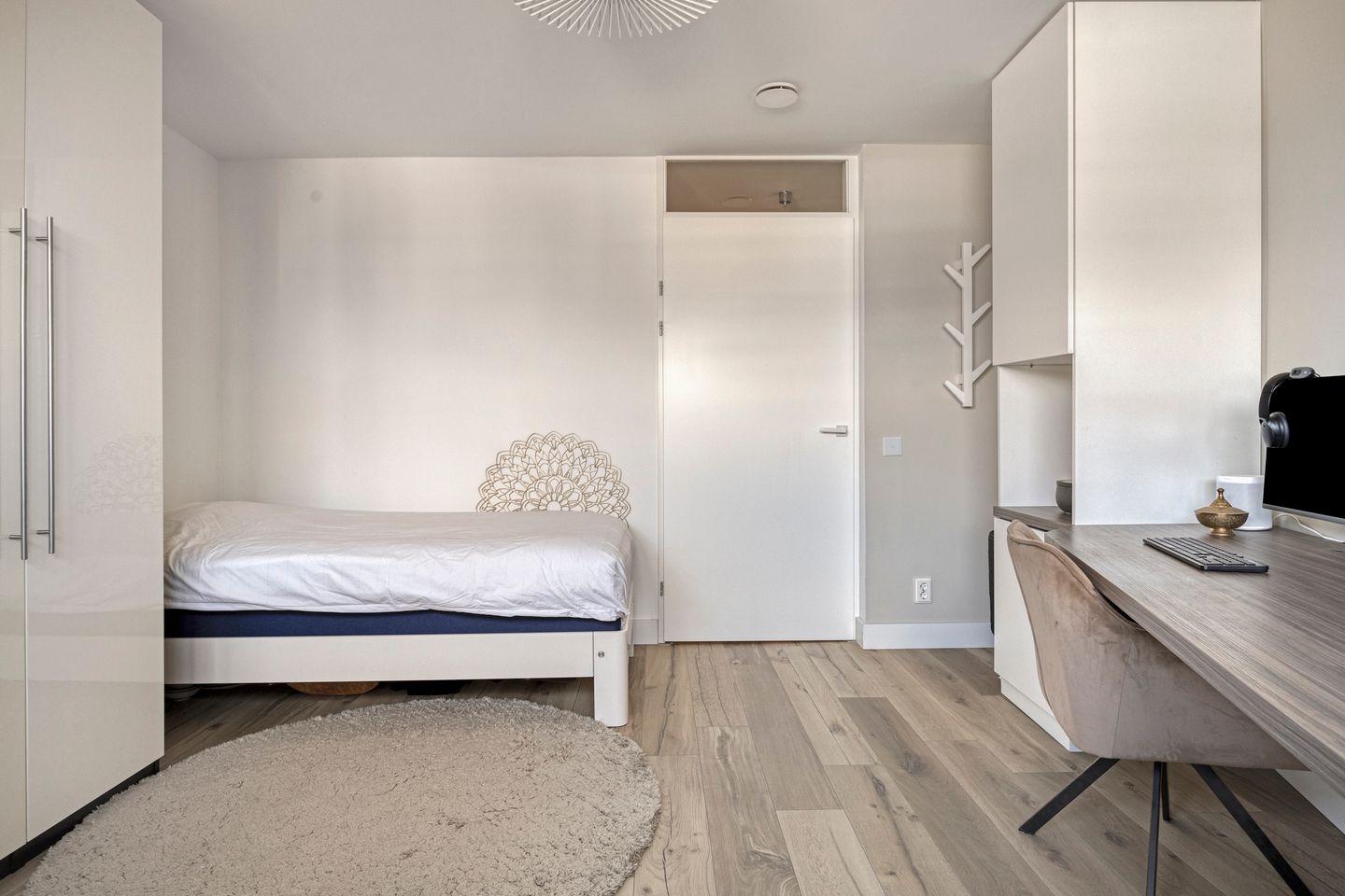 Foto 19 van Burgemeester Honnerlage Gretelaan 363-T