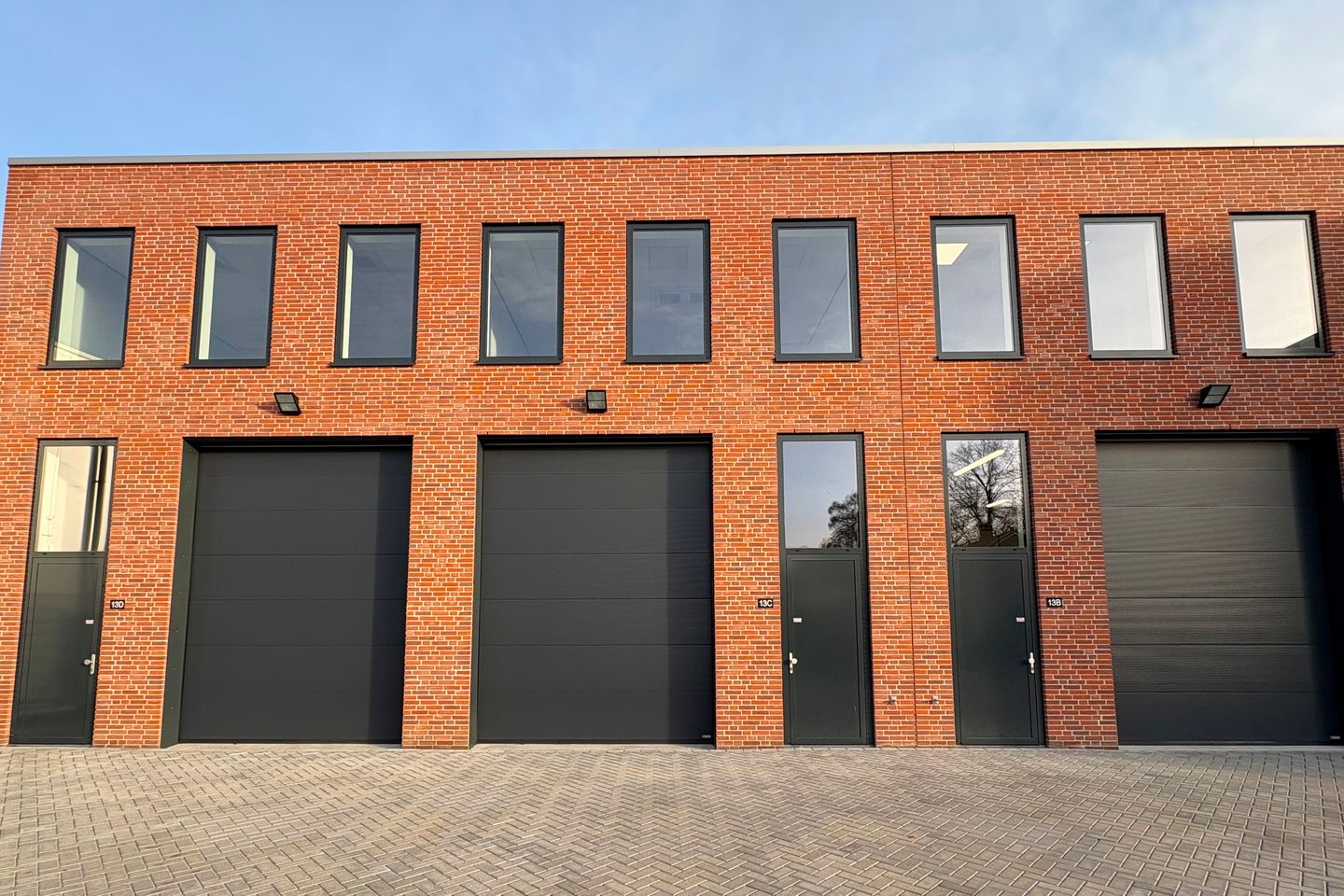 View photo 1 of Oenerweg 13-C