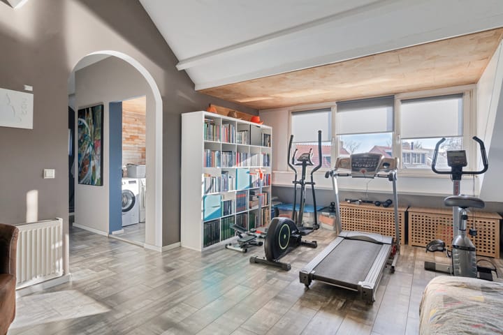 Foto 35 van Floreslaan 152