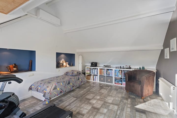 Foto 36 van Floreslaan 152