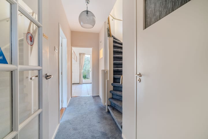 Foto 5 van Van Boetzelaerlaan 1