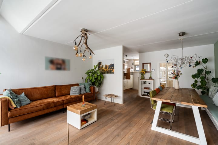 Foto 2 van Castor 48