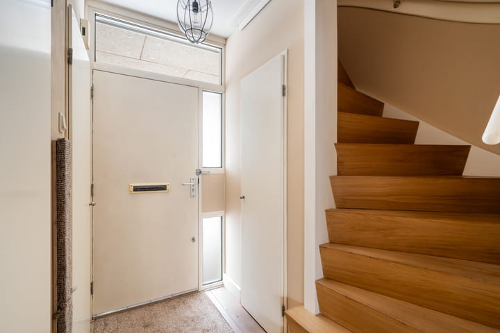 Foto 15 van Castor 48