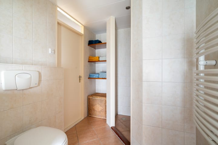 Foto 24 van Castor 48