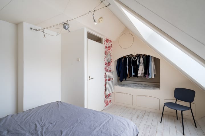 Foto 33 van Castor 48