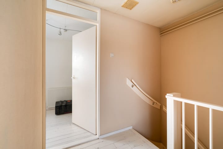 Foto 26 van Castor 48