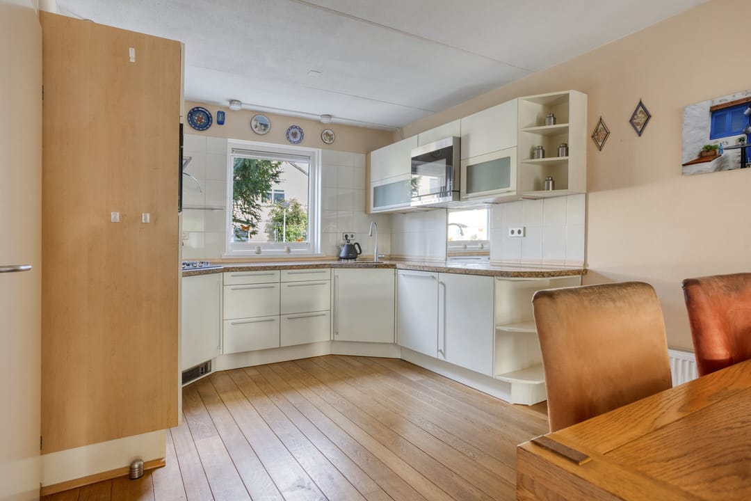 Photo 11 of Boekenrodestraat 8