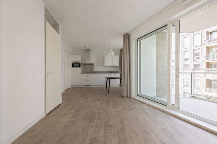 Photo 12 of Carel Willinkgracht 545