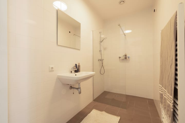 Photo 21 of Carel Willinkgracht 545