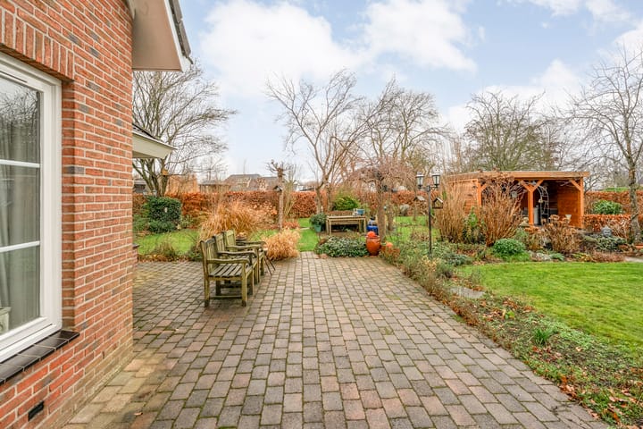 Foto 50 van Korhoen 25