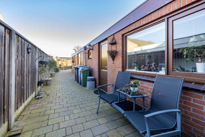 Photo 16 of Rohofstraat 77