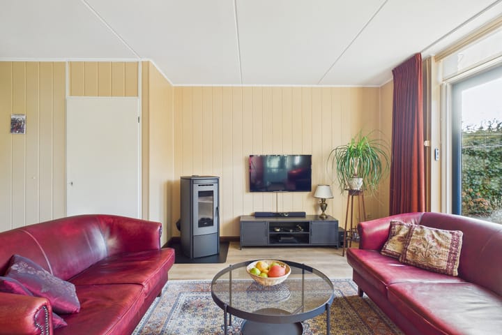 Foto 10 van Leen Evertsestraat 4