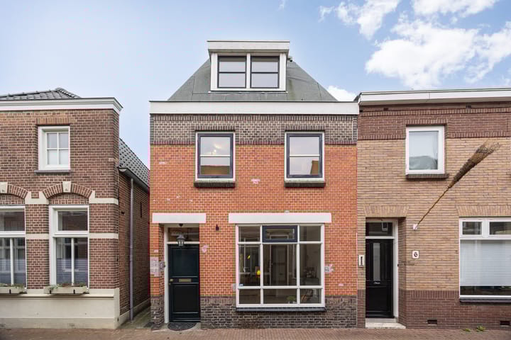 Foto 7 van Torenstraat 8