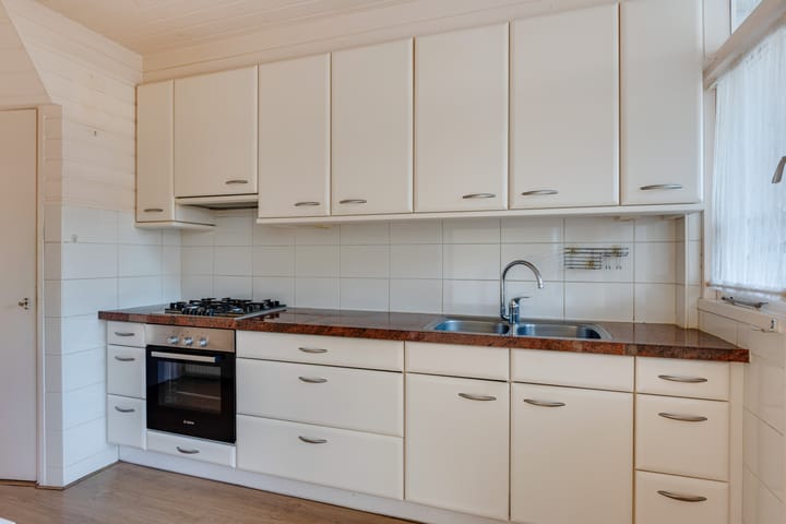 Foto 12 van Churchillplein 6