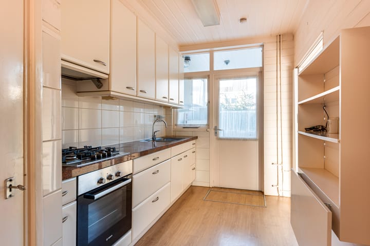 Foto 14 van Churchillplein 6