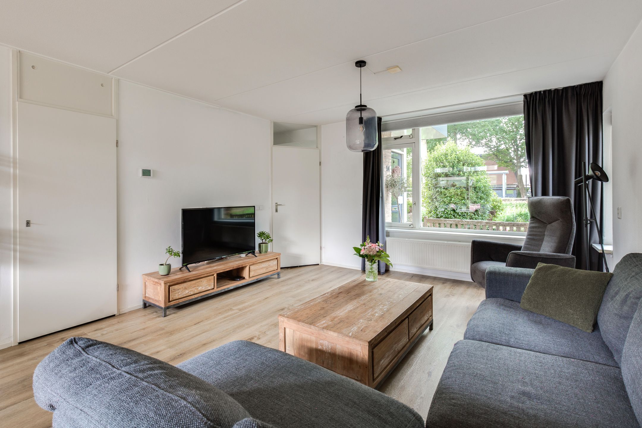 Foto 12 van Sterremos 14