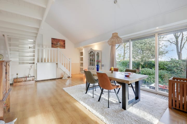 Foto 17 van De Hucht 46