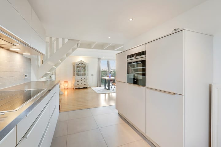 Foto 20 van De Hucht 46