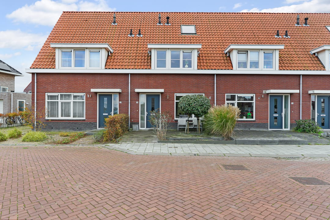 Foto 1 van Nieuwe Land 30