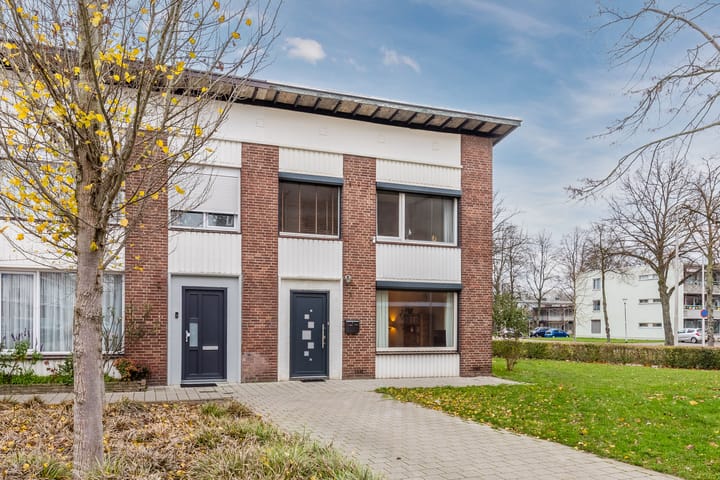 Photo 2 of Eduard Meijerslaan 1