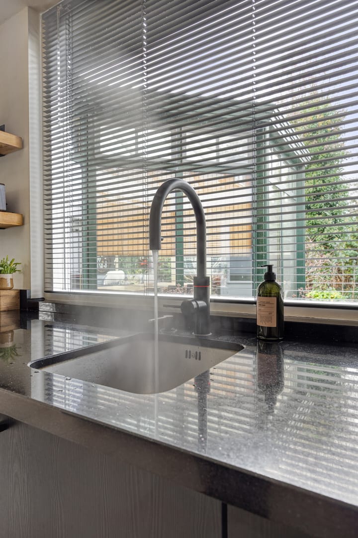 Foto 17 van Rozenlaan 1