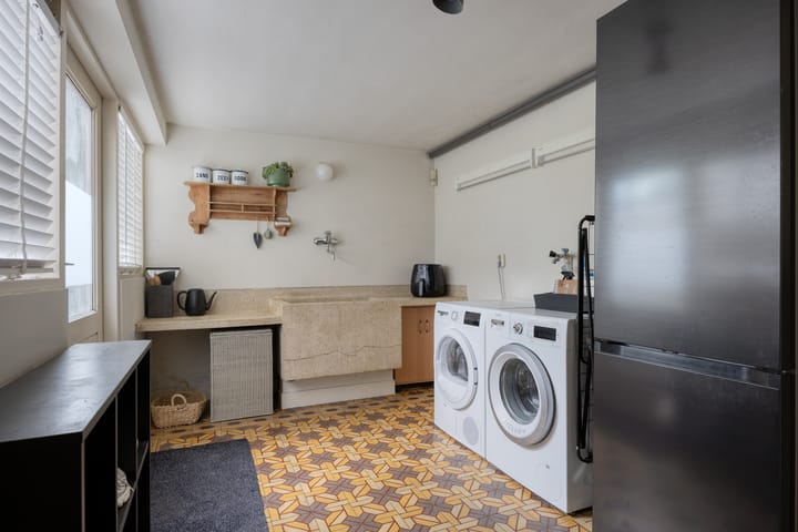 Foto 22 van Rozenlaan 1