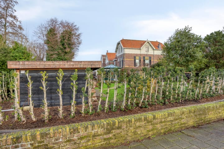 Foto 51 van Rozenlaan 1