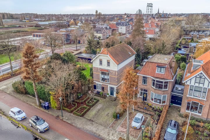 Foto 64 van Rozenlaan 1