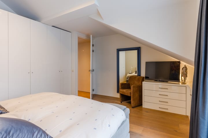 Foto 22 van Tilburgseweg 193-05