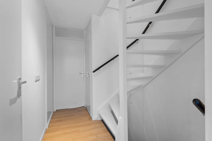 Photo 25 of Van Diemenhof 23