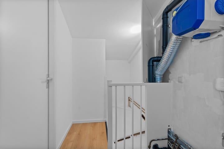 Photo 31 of Van Diemenhof 23