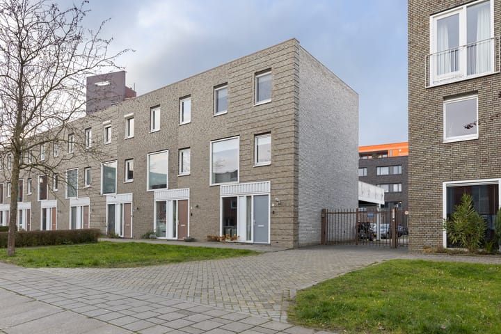 Foto 9 van Bonairestraat 16