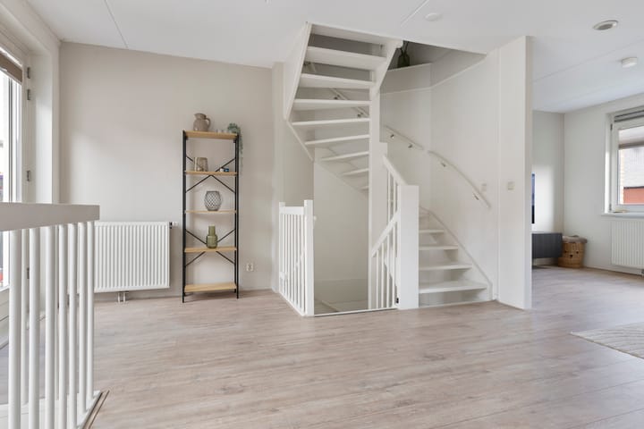 Foto 28 van Bonairestraat 16