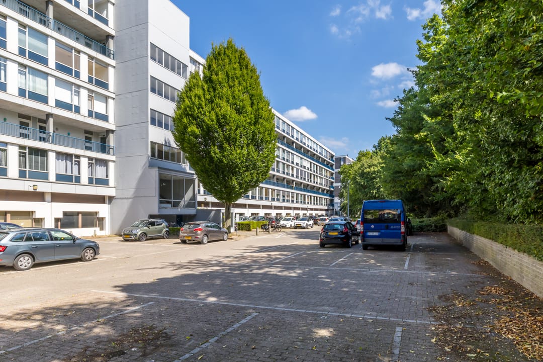 Foto 31 van Burg. van Grunsvenplein 33