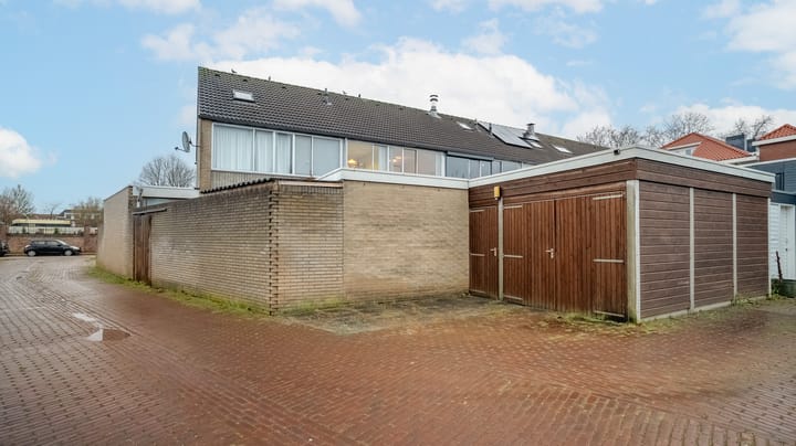 Photo 2 of Beatrixstraat 3