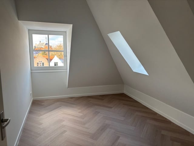 Foto 8 van Scharloo 7-J